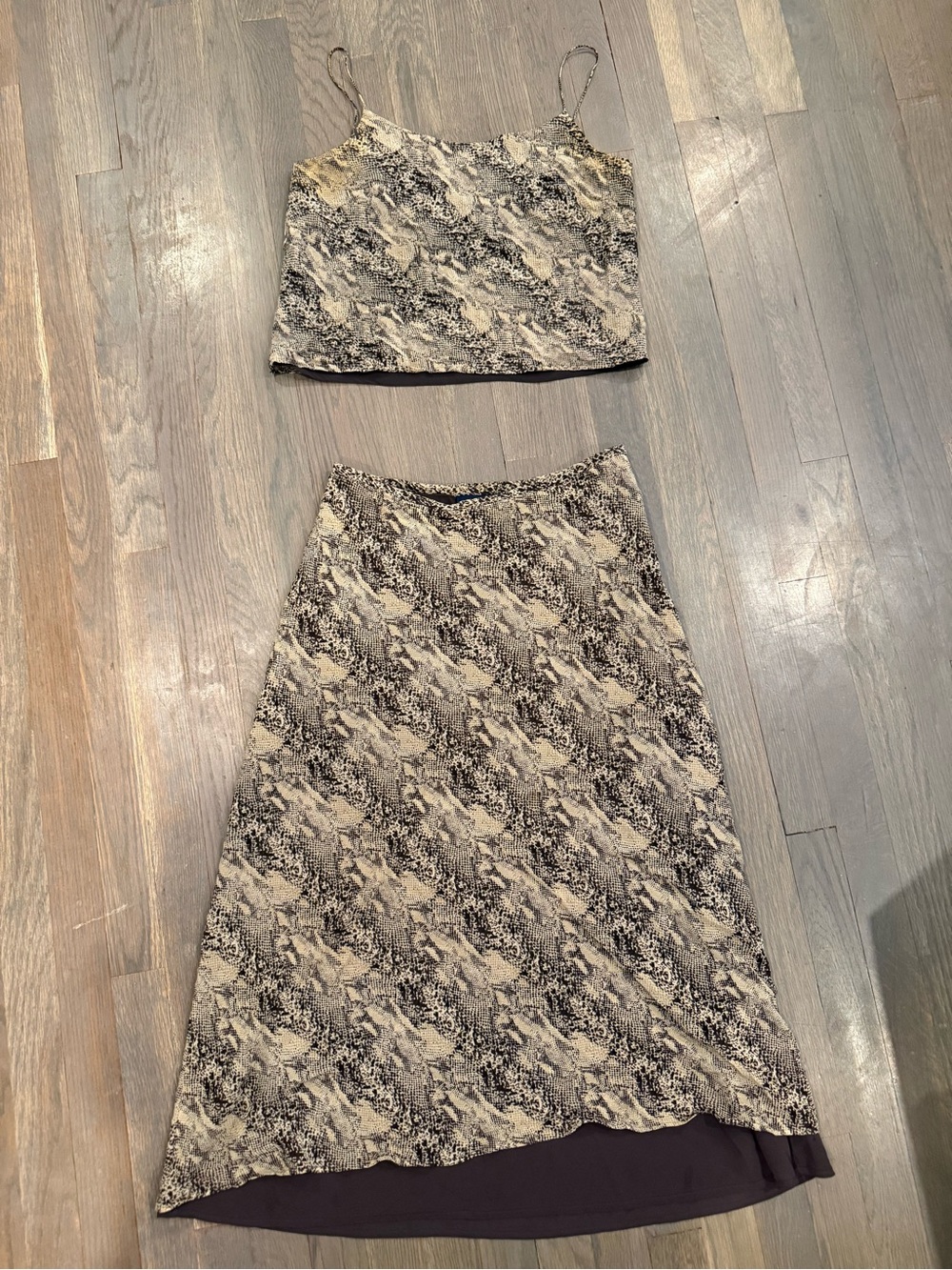 Ann Taylor Beige and Black Snake-Print Skirt Set size 4
